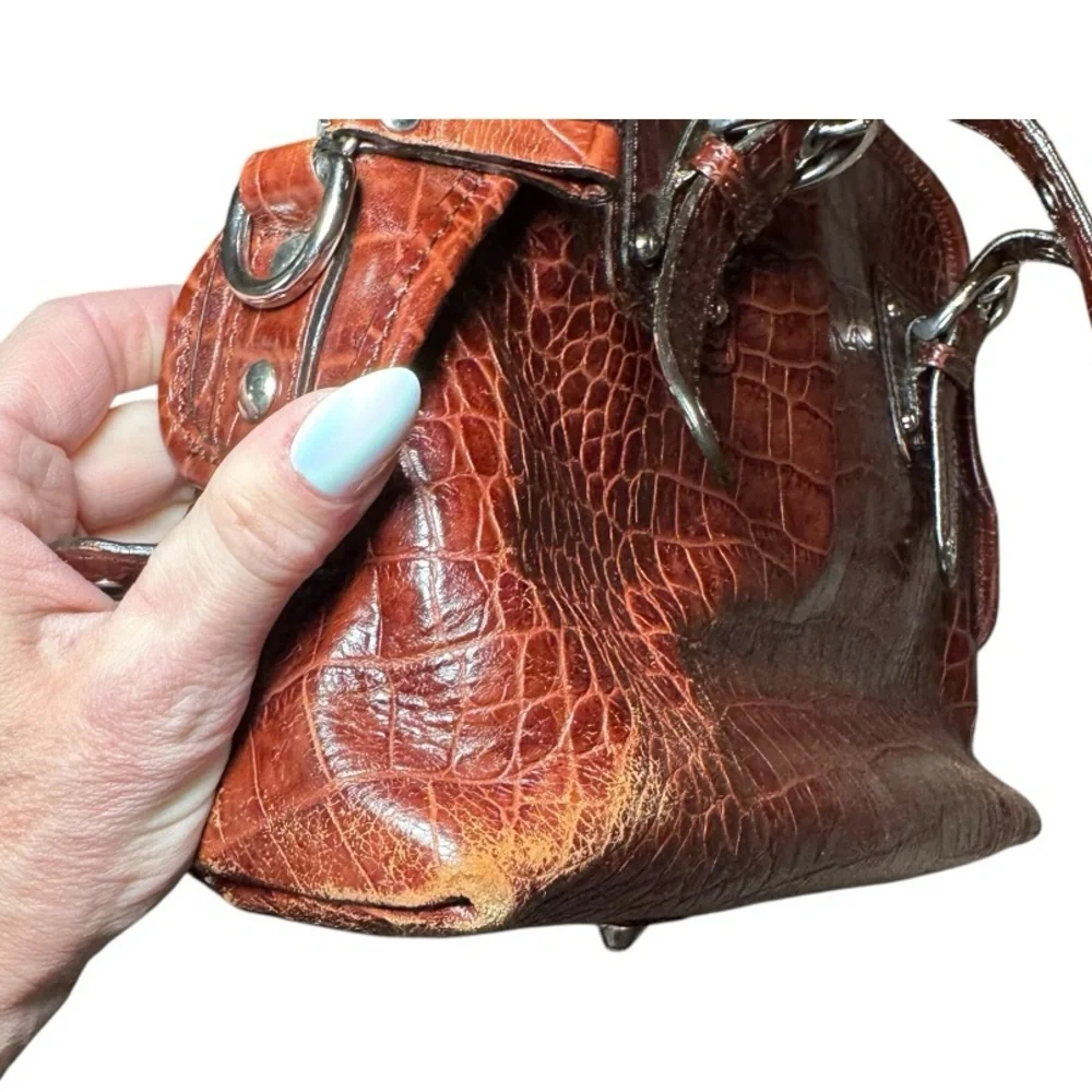 NORDSTROM Elegant Brown Crocodile-Embossed Leather Handbag